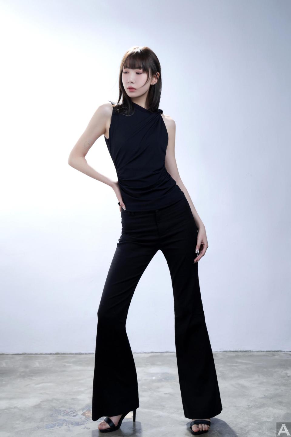 東京外国人モデル事務所アクアモデル所属のアジア人モデルのマックス
